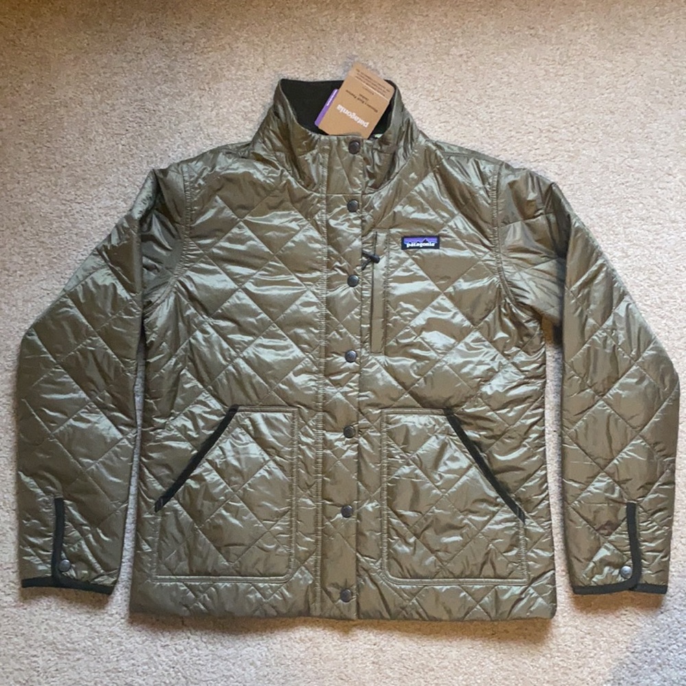 𝗣𝗮𝘁𝗮𝗴𝗼𝗻𝗶𝗮 𝗕𝗮𝗰𝗸 𝗣𝗮𝘀𝘁𝘂𝗿𝗲 𝗝𝗮𝗰𝗸𝗲𝘁 NWT Size medium